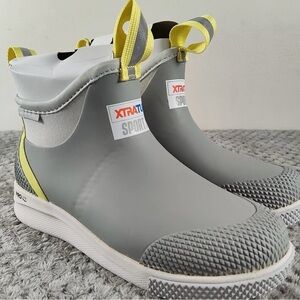 XTRATUF Sport women’s Gray and Yellow Boots size 6 NWT